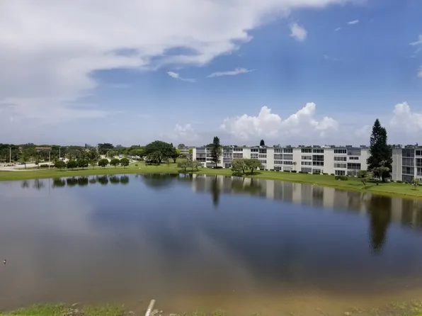 4090 Cornwall E, Boca Raton, FL 33434