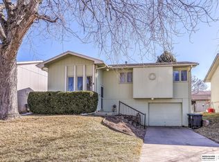 4213 N 129th Avenue Cir, Omaha, NE 68164