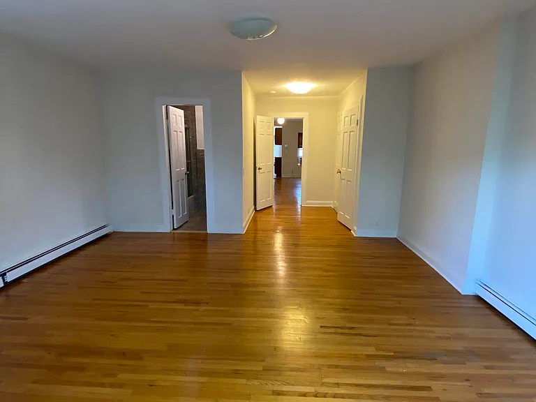 736A Union St #3 — Photo 9