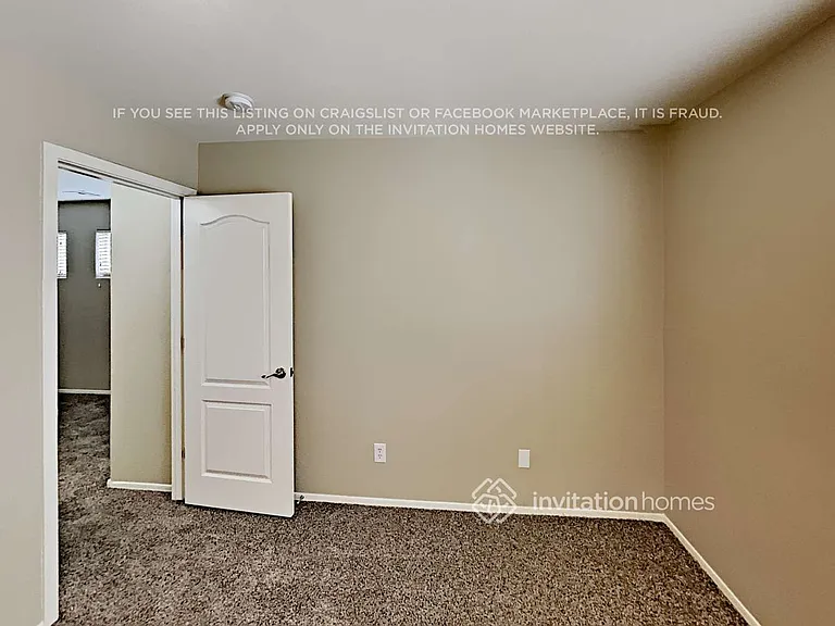 14670 N 174th Ln — Photo 15
