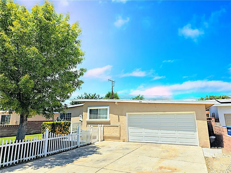 815 W Avenue H7 — Photo 9
