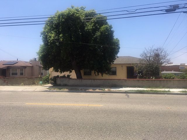 2nd image of 510 S Harbison Ave