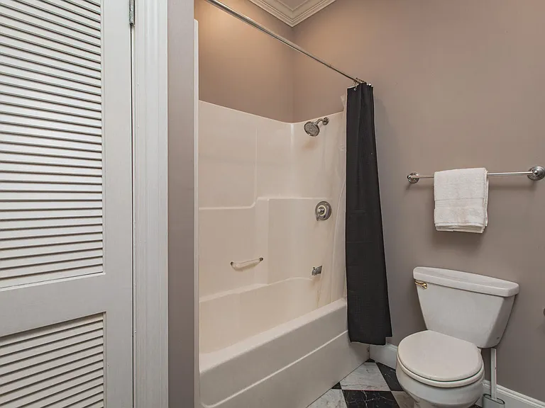 25 Granard Est — Photo 9