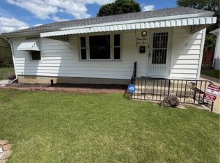 2464 N Maple Ave, Decatur, IL 62526
