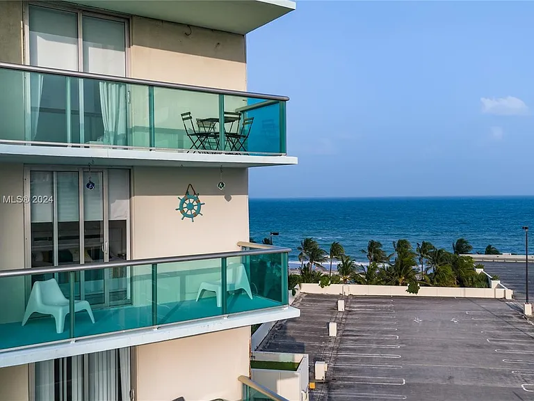 3801 S Ocean Dr #7O — Photo 6