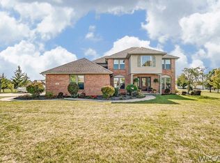 102 Timberfield Dr, Lima, OH 45807