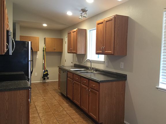 2nd image of 1245 Sherman Ave