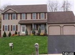 85 Rosalia Cir, York, PA 17402