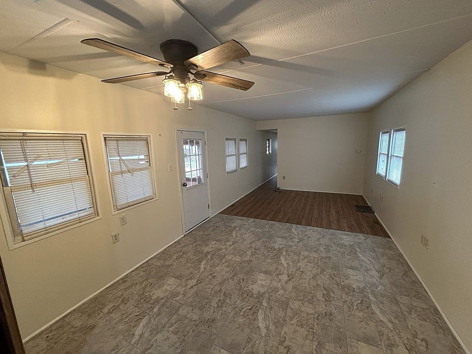 1st image of 13 Cedar Cir #1