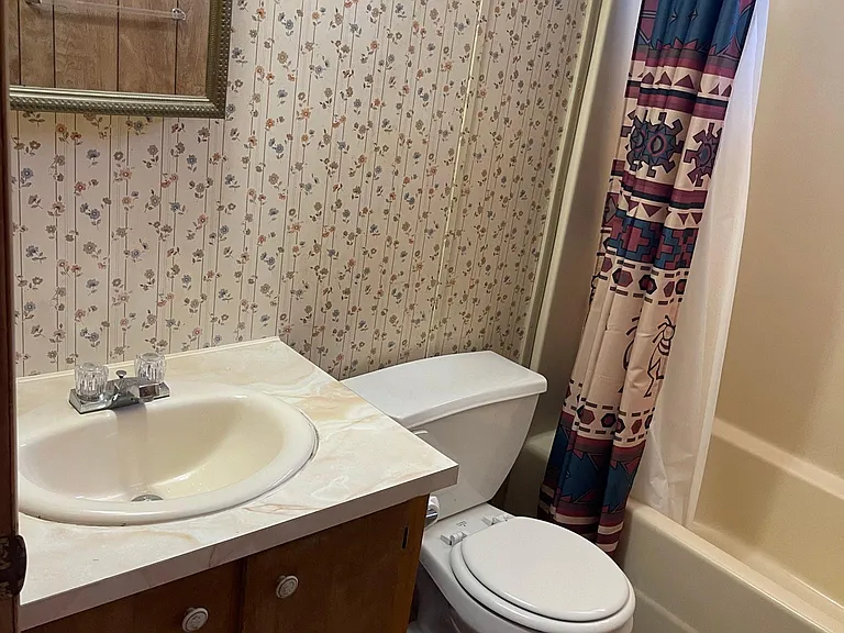 201 N Prickly Pear Ave #7 — Photo 6