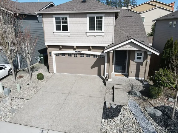 2412 Fiddleback Street NE, Lacey, WA 98516