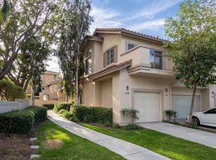 7958 E Horizon View Dr, Anaheim, CA 92808