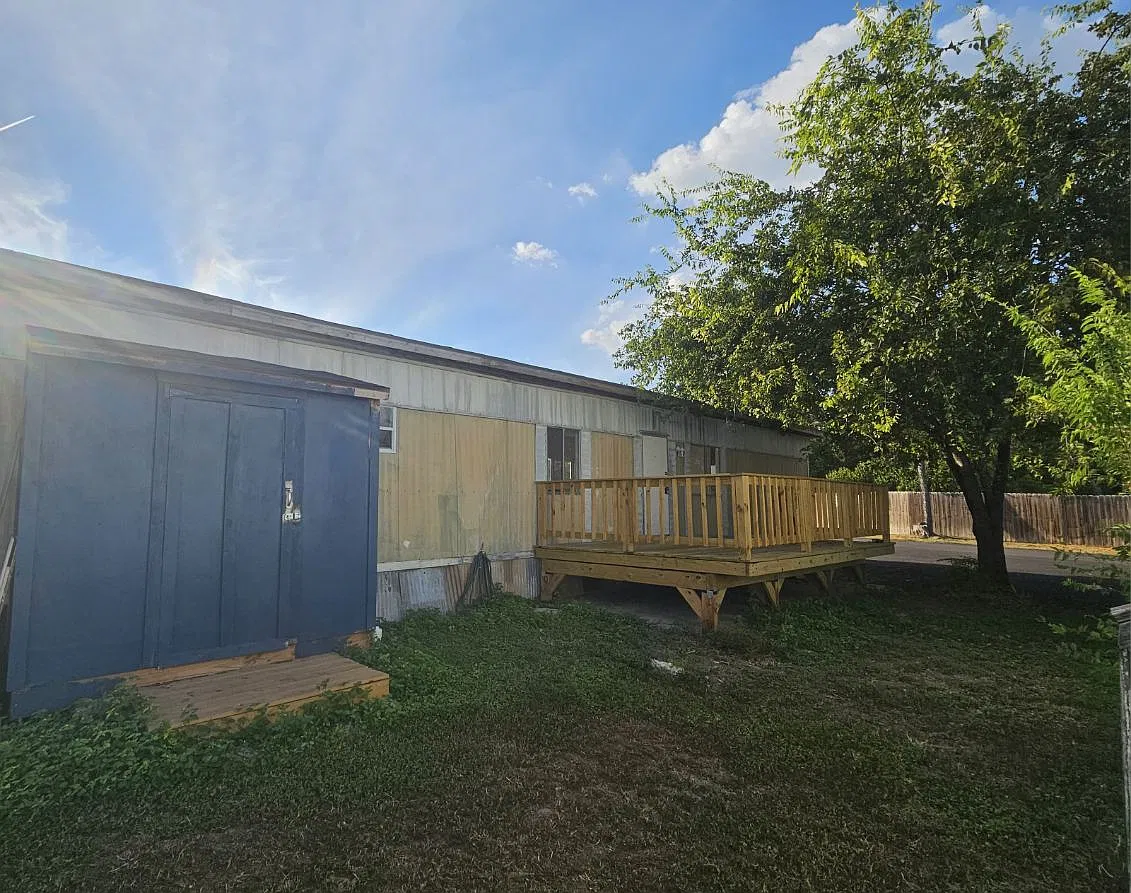 2 bed, 840 sqft, $1,125 — Photo 4