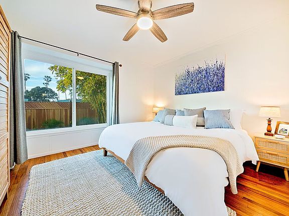 5th image of 447 Westbourne St #1