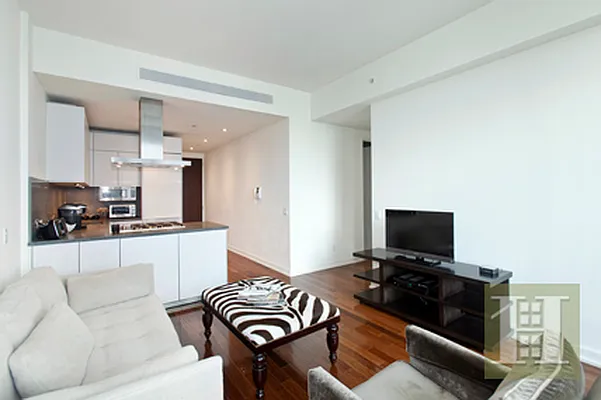 Rented by Kent Realty Group LLC | media 11