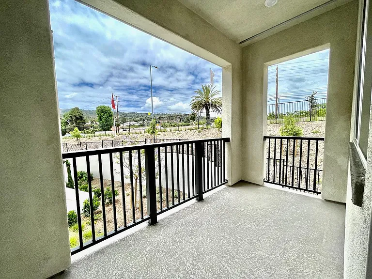 1692 Enterprise Dr — Photo 56