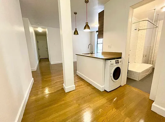 Rented by REAL New York | media 9