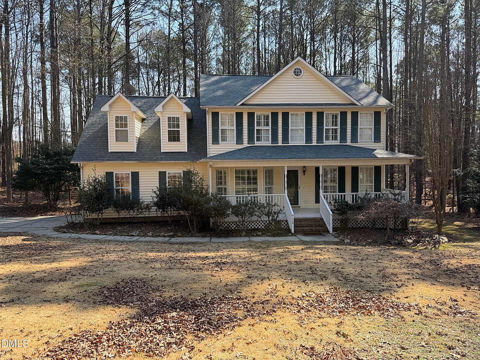 1st image of 110 Redbay Ln