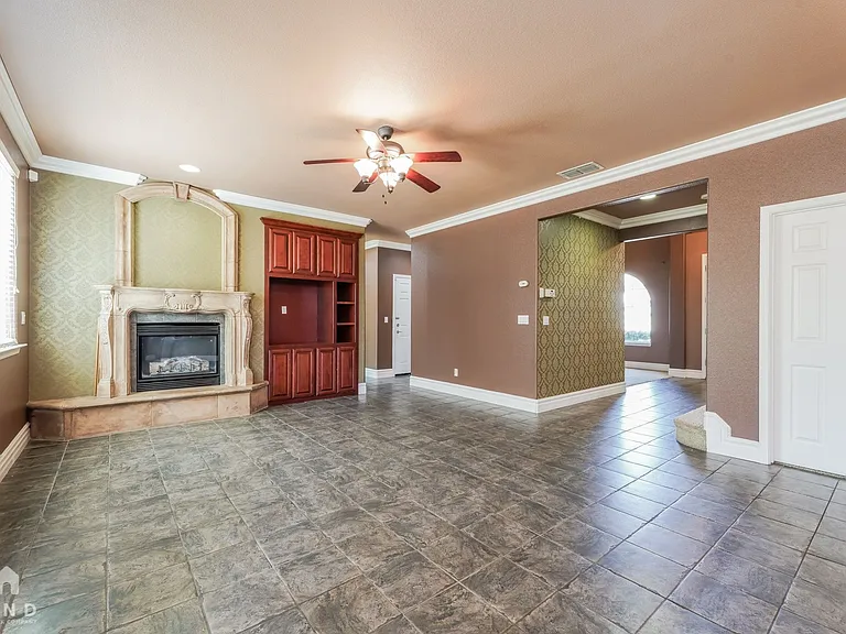 9351 Palmerson Dr — Photo 7