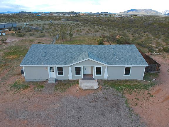 5th image of 716 N 373rd Ave
