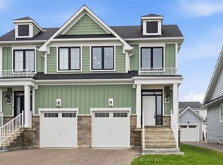 106 Sycamore St, The Blue Mountains, ON L9Y4E2
