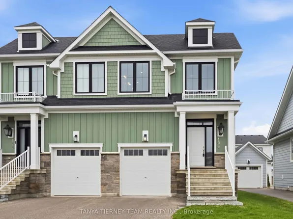 106 Sycamore St, The Blue Mountains, ON L9Y 4E2