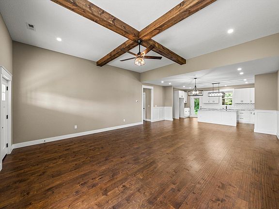 5th image of 258 Lakeside Meadows Cir Lot 15