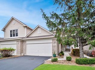 7825 Belle Rive Ct, Tinley Park, IL 60477