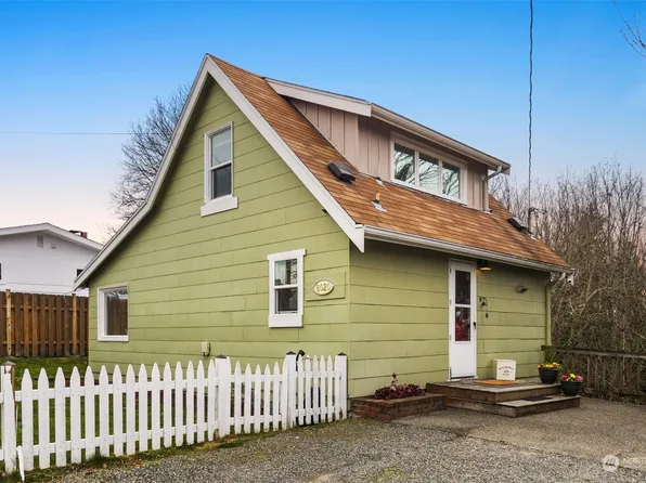 8020 S 123rd Street, Seattle, WA 98178