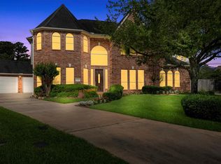 17211 Silverthorne Ln, Spring, TX 77379