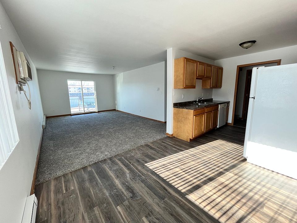 1st image of 2627 S 17th St #202