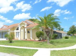 8351 Summerside Ln, Port Richey, FL 34668