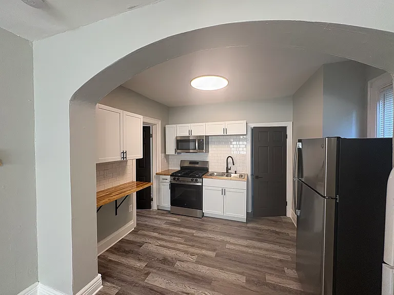 472 Connecticut St #1 — Photo 4