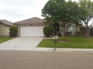 1503 Summit Dr, Laredo, TX 78045