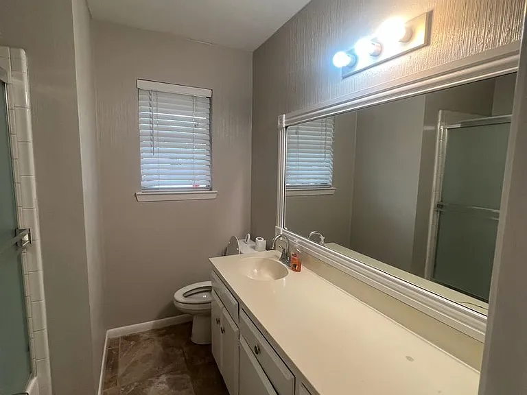 213 Cindy Ann St — Photo 7