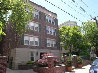 30 Upland Rd #2A, Cambridge, MA 02140