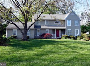 9 Deer Path Ln, Newark, DE 19711