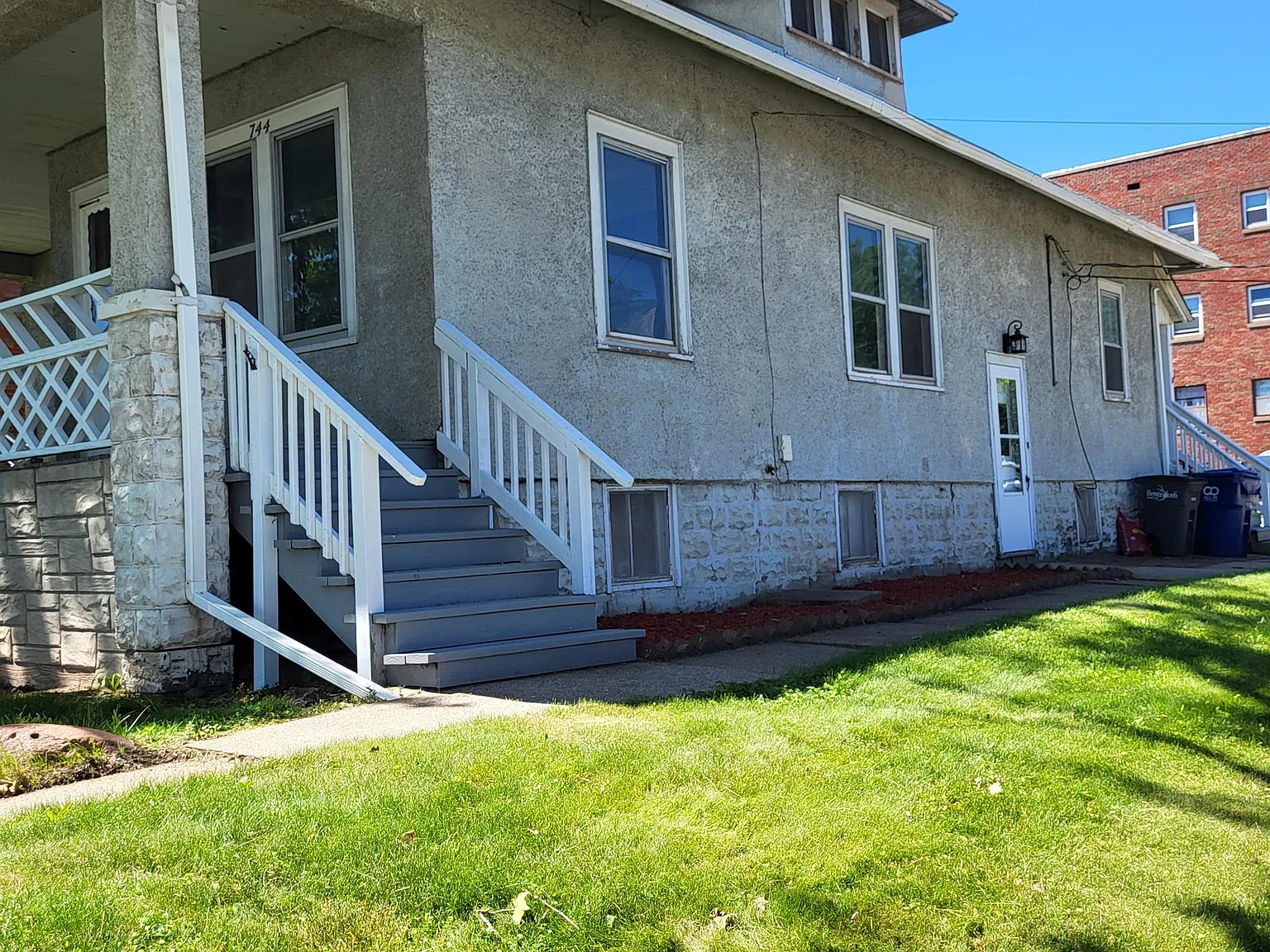 744 River Dr - 1 — Photo 4