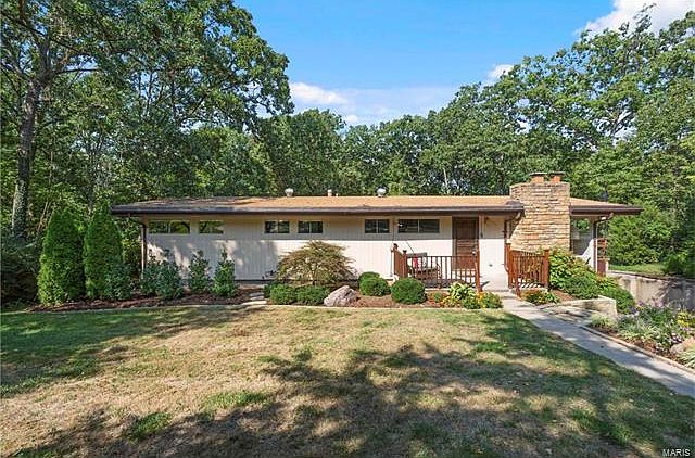 1st image of 657 Craigwoods Dr