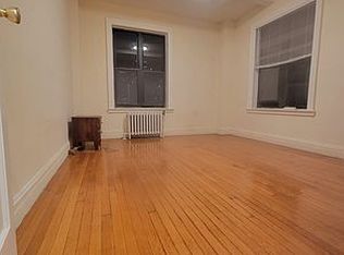 210 E 35th St #7C, New York, NY 10016