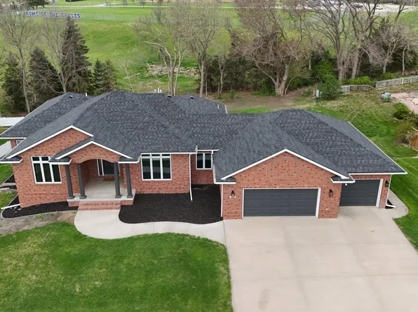 3600 Golf View Dr, Norfolk, NE 68701