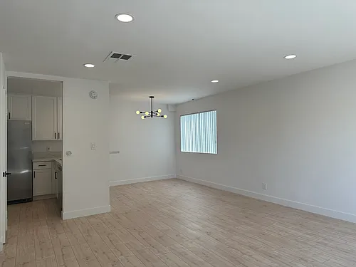 Floor plan 2 Level Unit