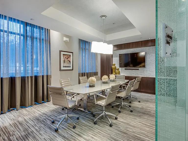 Private conference and dining room