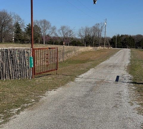 3rd image of 19315 Cook Rd