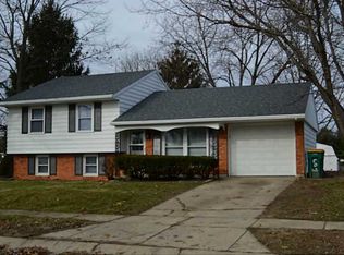 601 Willowick Dr, New Carlisle, OH