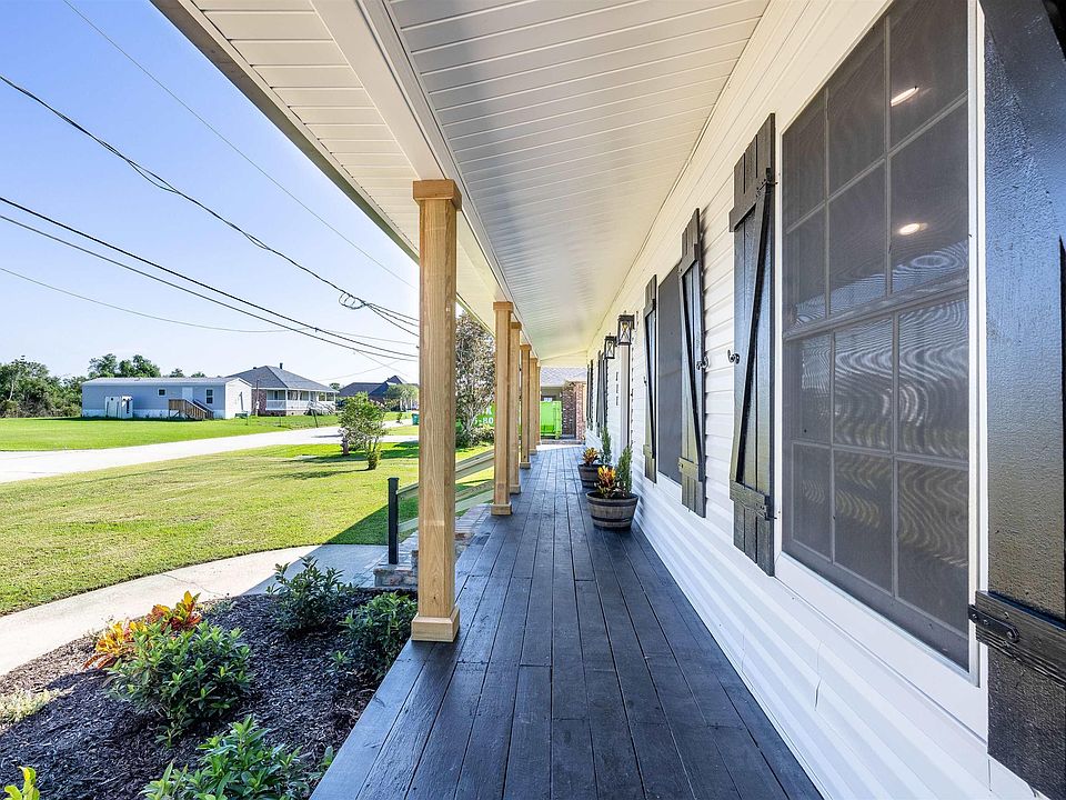 317 Country Village Dr, Raceland, LA 70394 Zillow