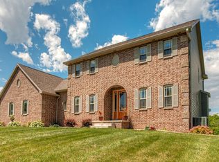 3976 115th Ln, Norwalk, IA 50211