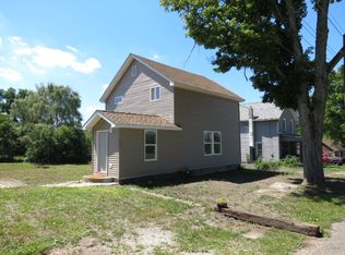 125 Union St, Springboro, PA 16435