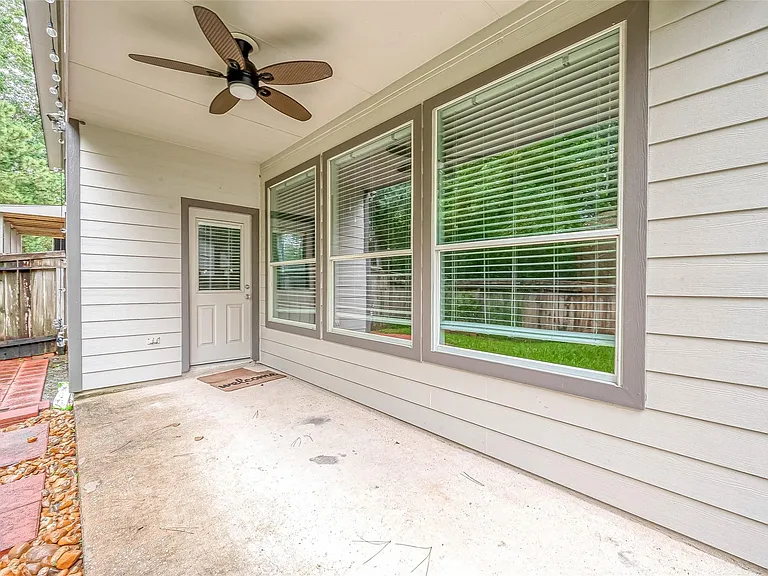22 Stone Arrow Pl — Photo 37