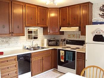 Kitchen includes the appliances.
